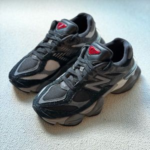 New Balance 9060 'Black Castlerock’ - 4.5M / 6W